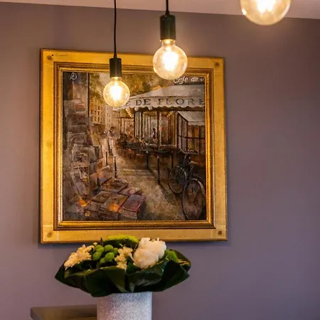 Hotel Newport Villefranche-sur-Saône