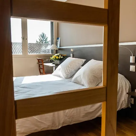 Newport Hotel 3*