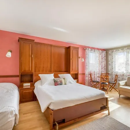Hotel Newport Villefranche-sur-Saône