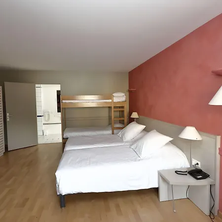 Hotel Newport Villefranche-sur-Saone
